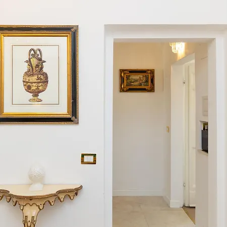 Amazing Domus Ruspoli Apartment Rome