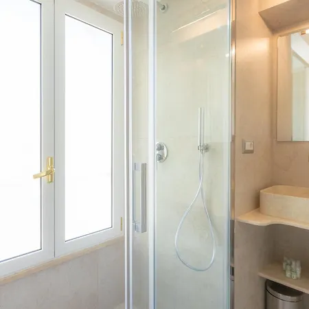 Amazing Domus Ruspoli Apartament